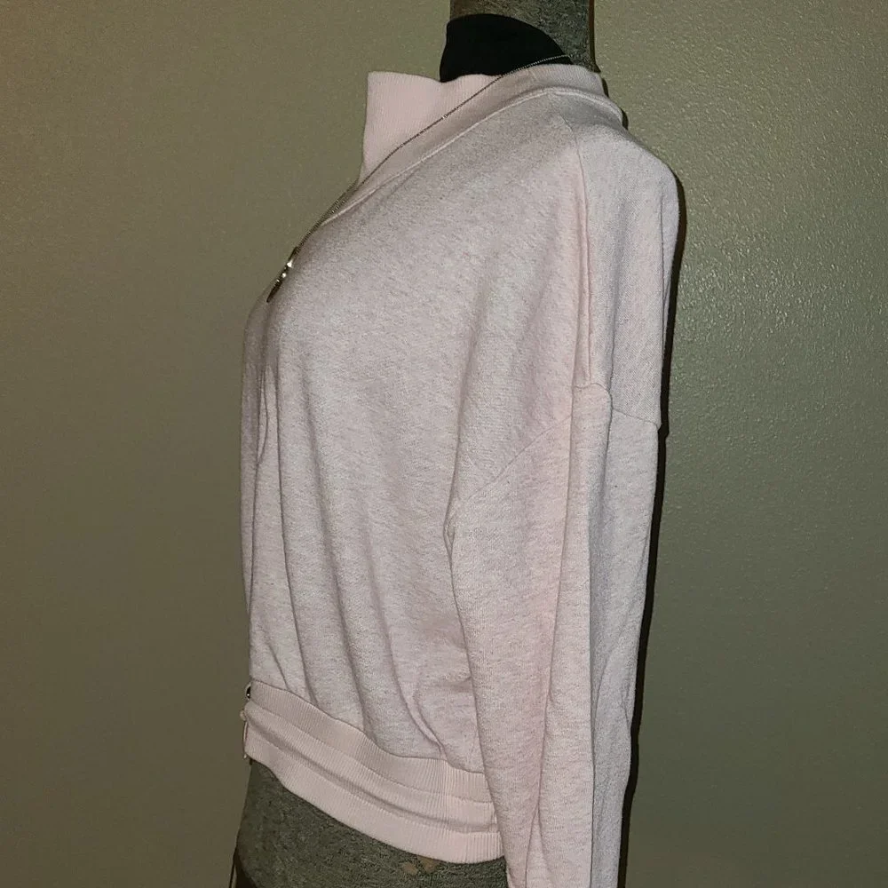 Flirtitude Women's Sweatshirt Relaxed Crop Mock Super Soft Pink Lg Jewelry Free - Picture 6 of 12